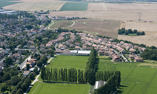  Louvres, lotissement pavillonnaire 