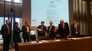 Signature de la charte Quartier résilient par les services de l'Etat et les principaux acteurs de l'aménagement en Ile-de-France (mars 2018)