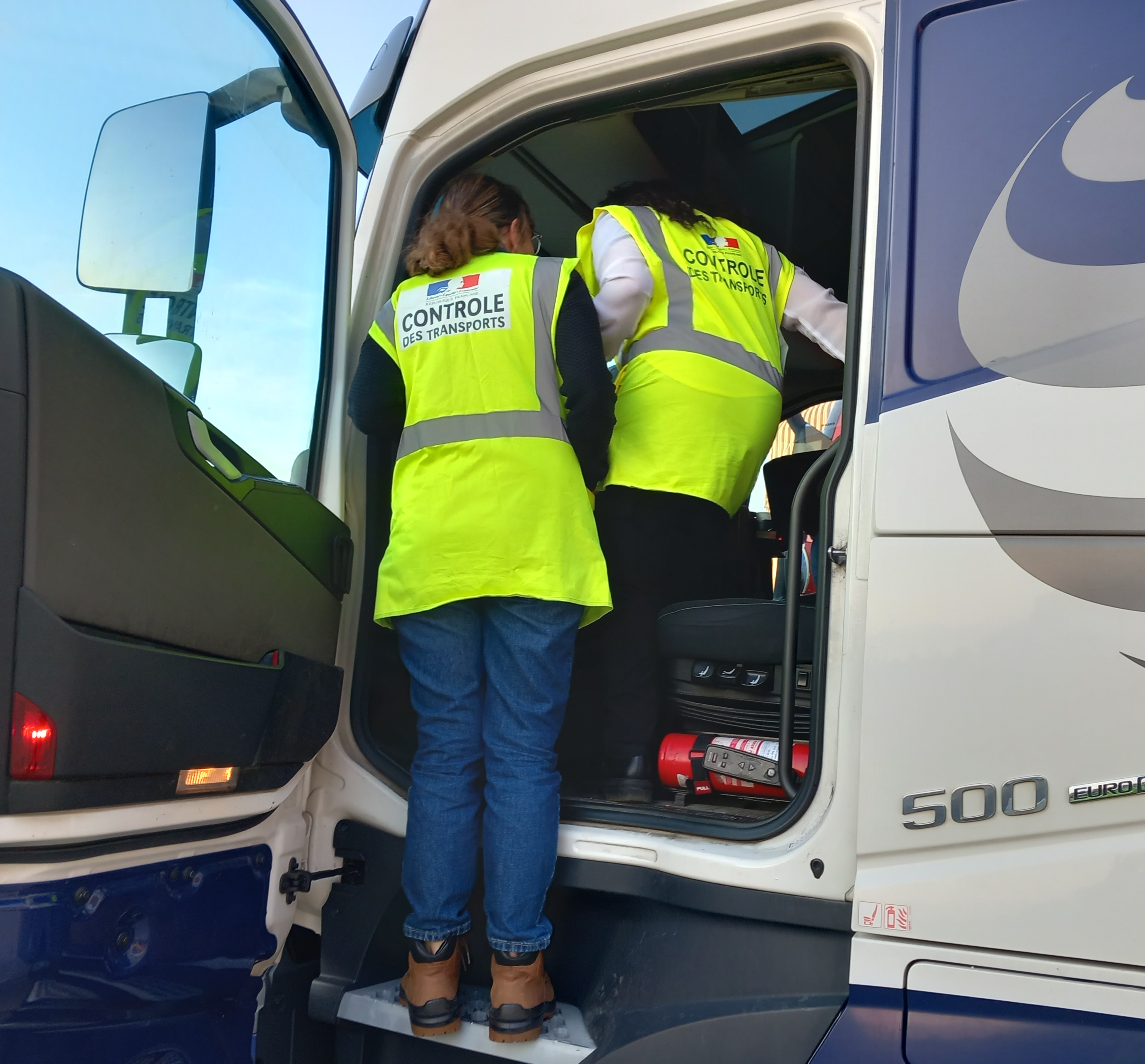 Opération de contrôles routiers sur les plateformes logistiques du Val-de-Marne